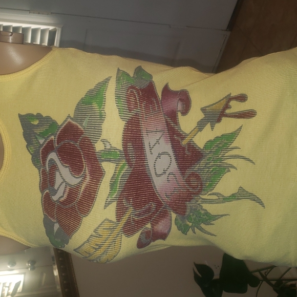 Max Love xs ribbed racerback bleeding heart tatoo graphic - Picture 2 of 5